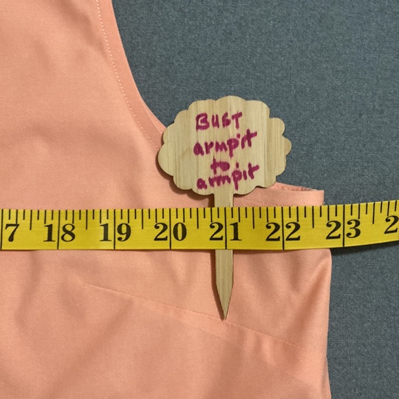 Westbound gold label Size 18 sleeveless non-iron buttoned down peach blouse - Picture 7 of 9